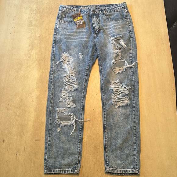 Machine Distressed Jeans NWT Size 29 - Picture 2 of 13